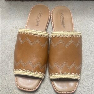 Lucchese Raffia Brown and Cream Sandals 8.5